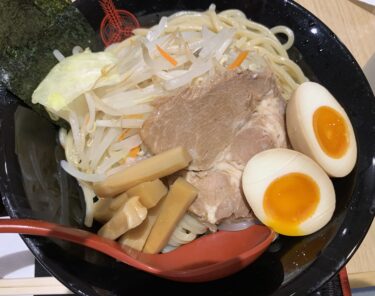 「三田製麺所 晴海トリトン店」 濃厚豚骨魚介スープと極太麺が特徴の晴海待望のつけ麺店